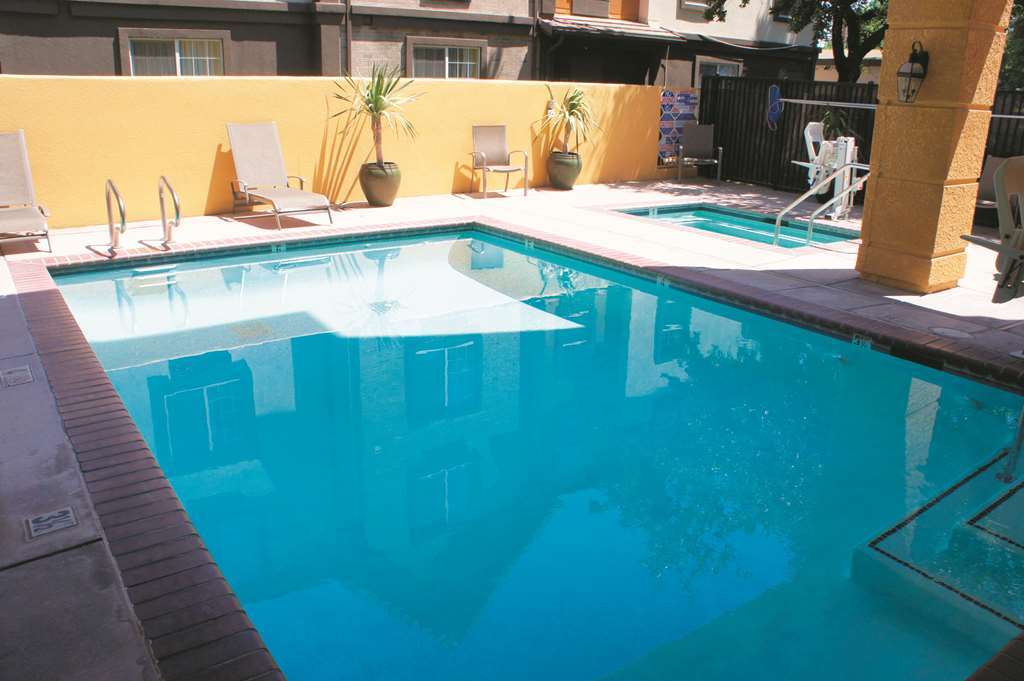 Fairfield By Marriott Inn & Suites Fresno Riverpark Udogodnienia zdjęcie