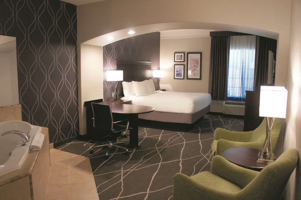 Fairfield By Marriott Inn & Suites Fresno Riverpark Pokój zdjęcie